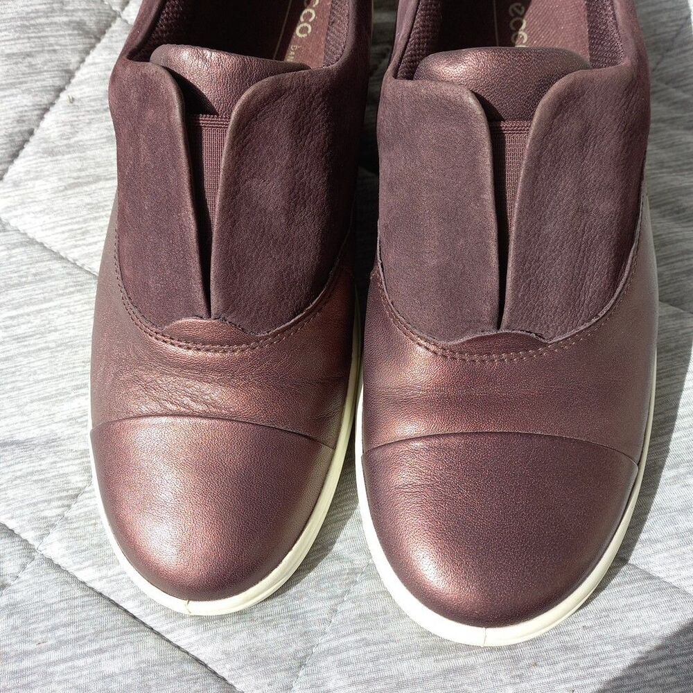 Ecco Soft 7 Leather Slip-On Comfort Extra Width Sneaker Womens 7 Metallic Brown - Picture 3 of 7